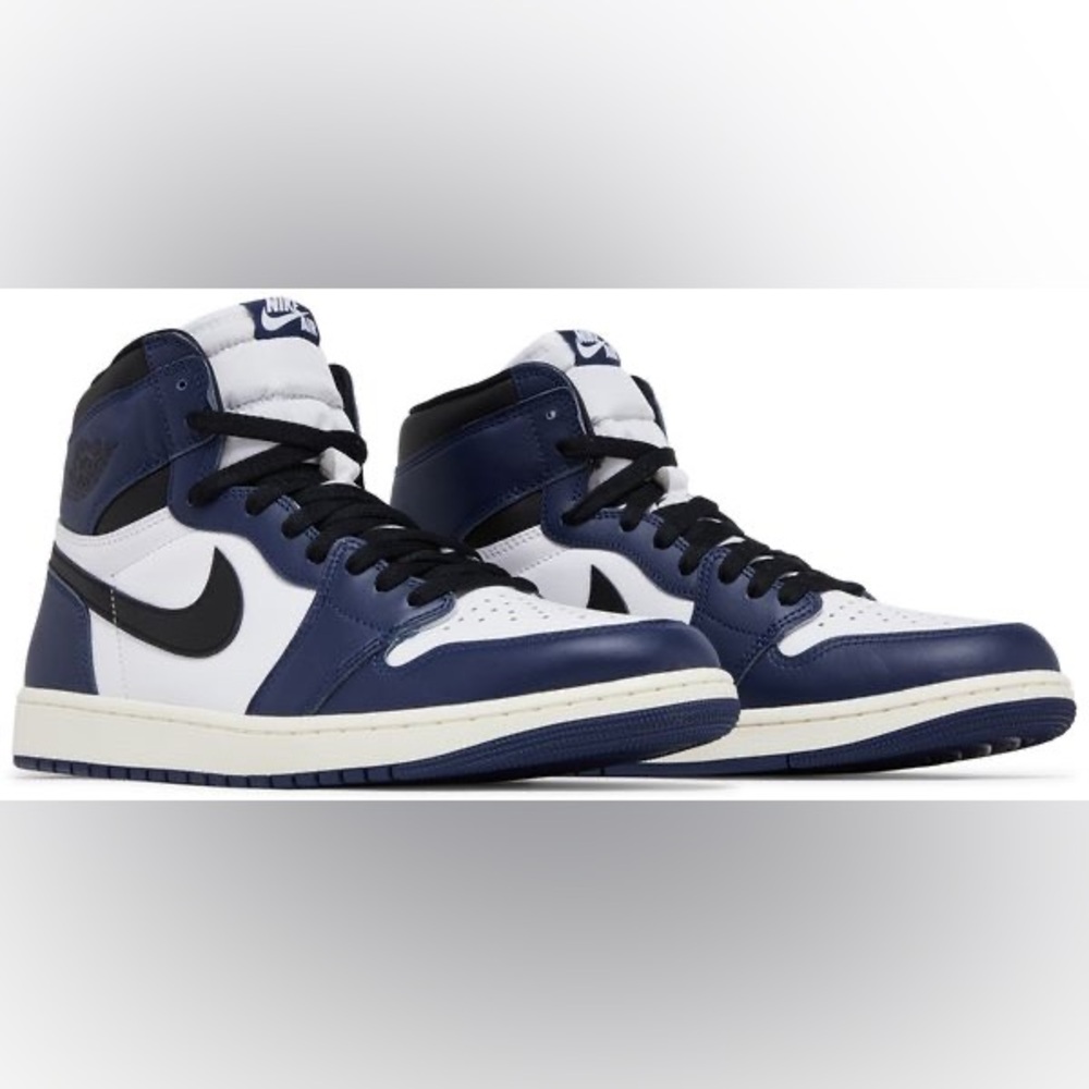 Air Jordan 1 Retro High OG size 8.5 Woman's 6 Men's DS New With Box